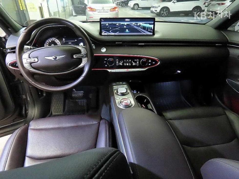 Genesis GV70Gasoline 2.5T AWD - 10