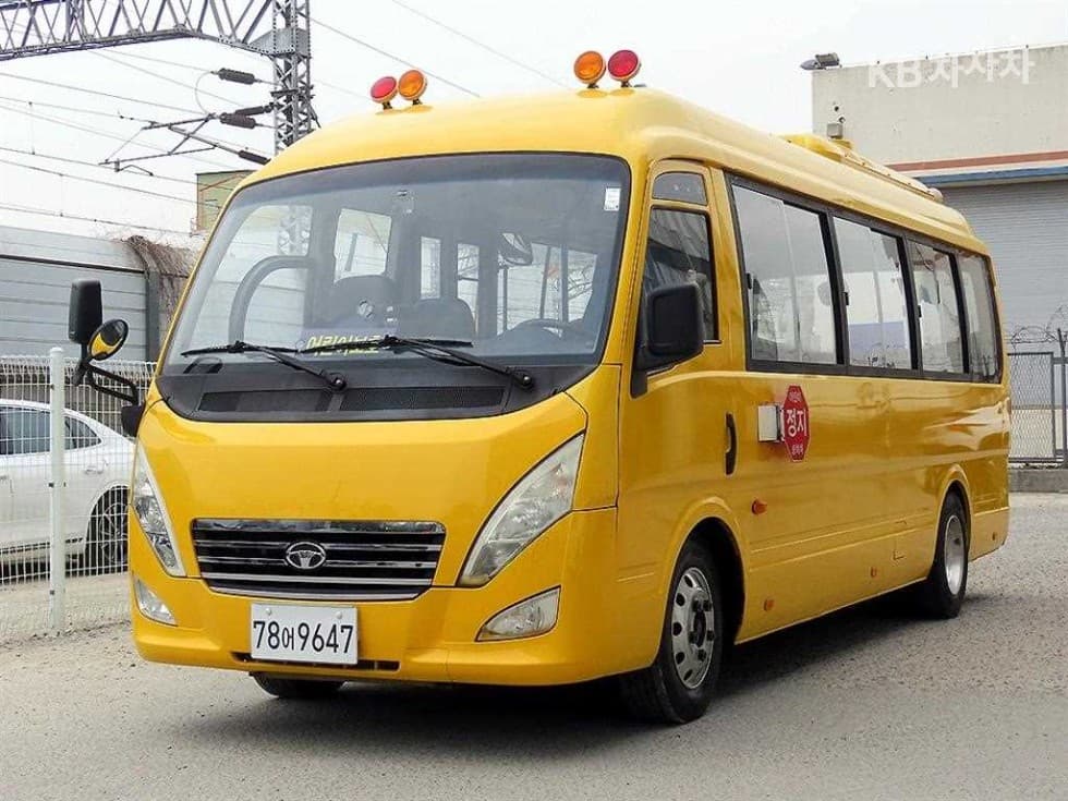 GM Korea 레Star장축 DLX 39-seater - 2