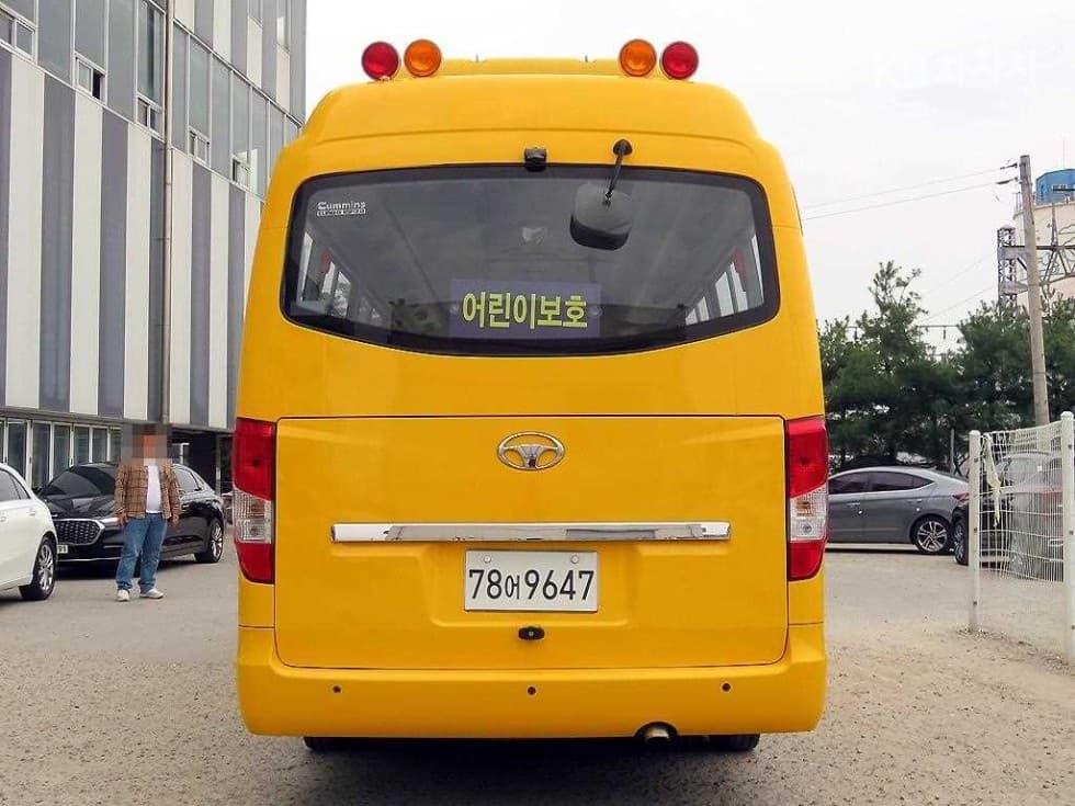 GM Korea 레Star장축 DLX 39-seater - 4