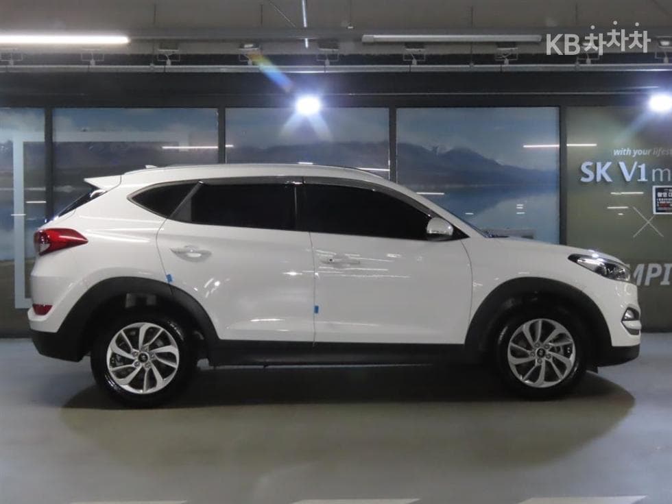 Hyundai All New TucsonDiesel(e-VGT UⅡ)1.7 2WD Modern - 3