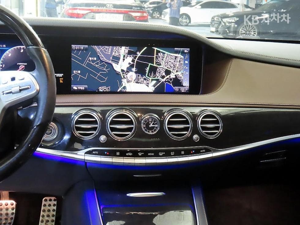 Mercedes-Benz New S-ClassS350 d 4MATIC W222 - 11