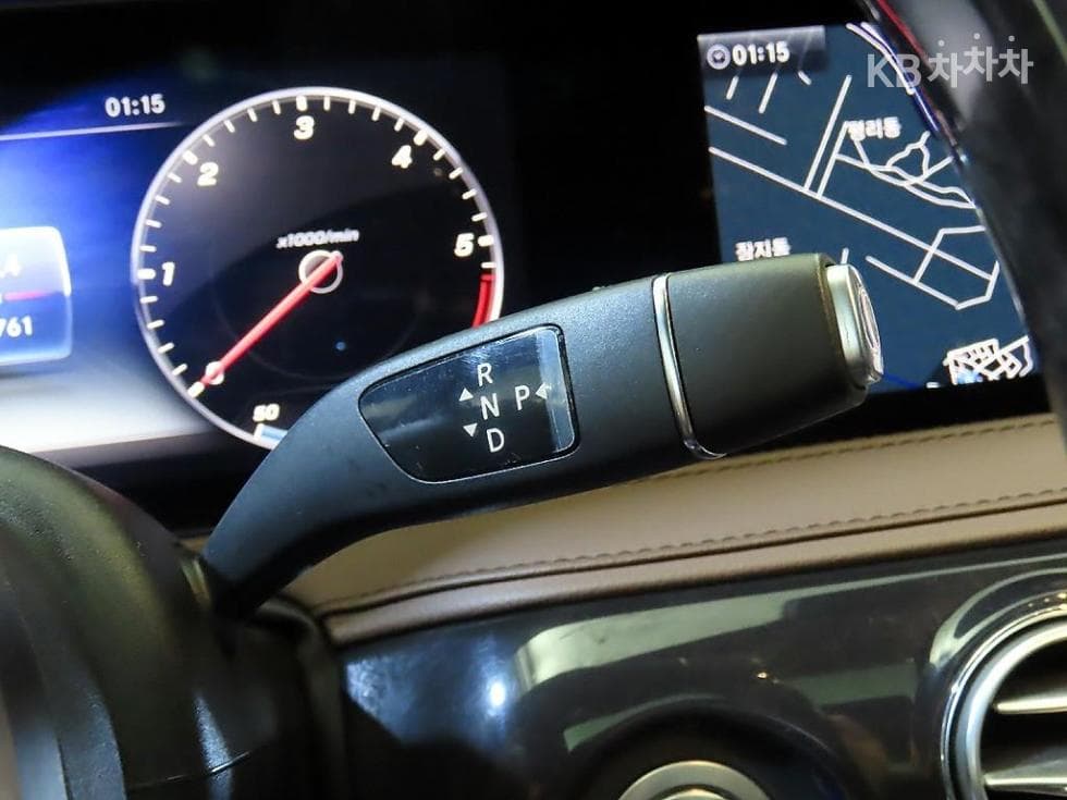 Mercedes-Benz New S-ClassS350 d 4MATIC W222 - 12