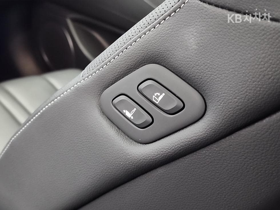 Genesis G80(RG3)2.5 Turbo Gasoline Direct Injection AWD - 13