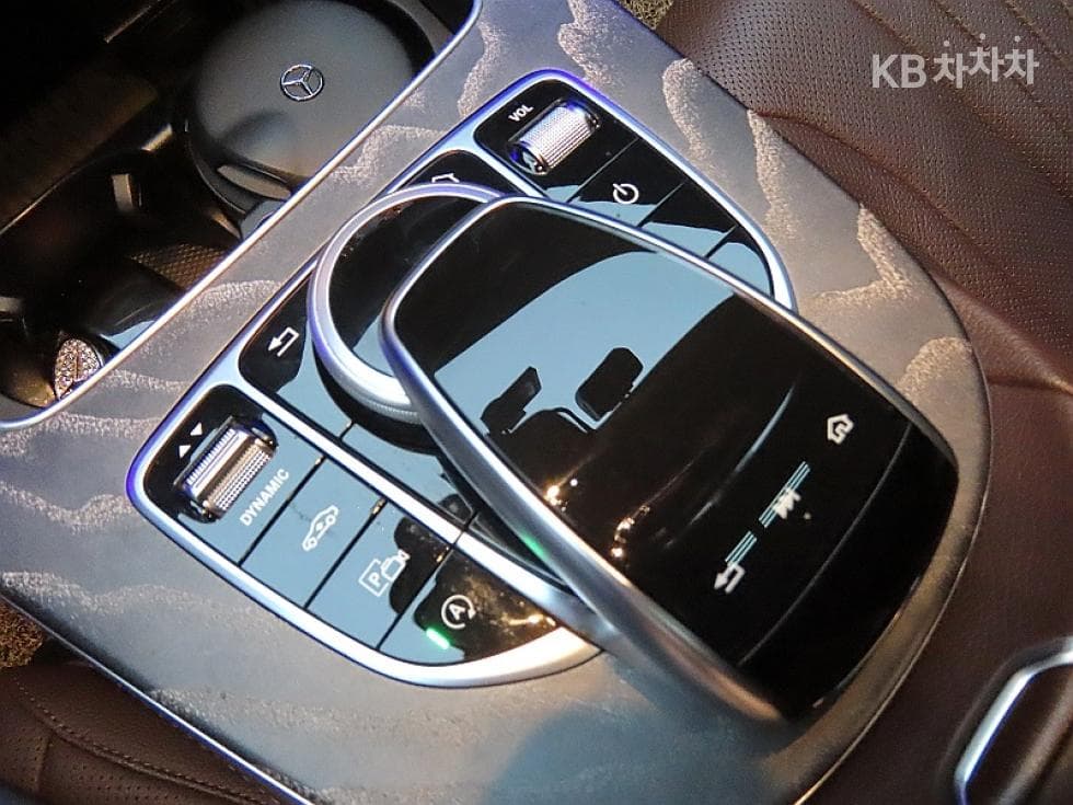 Mercedes-Benz CLS클래스(C257)CLS400d 4MATIC Стандартен - 15