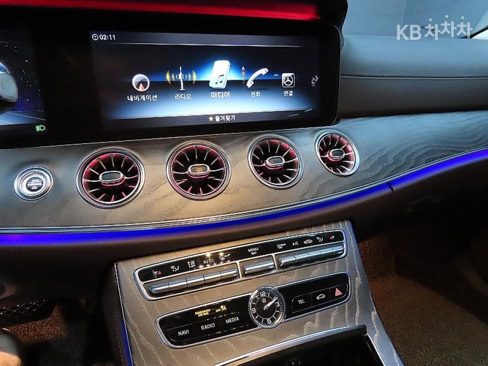 Mercedes-Benz CLS클래스(C257)CLS400d 4MATIC Стандартен - 16