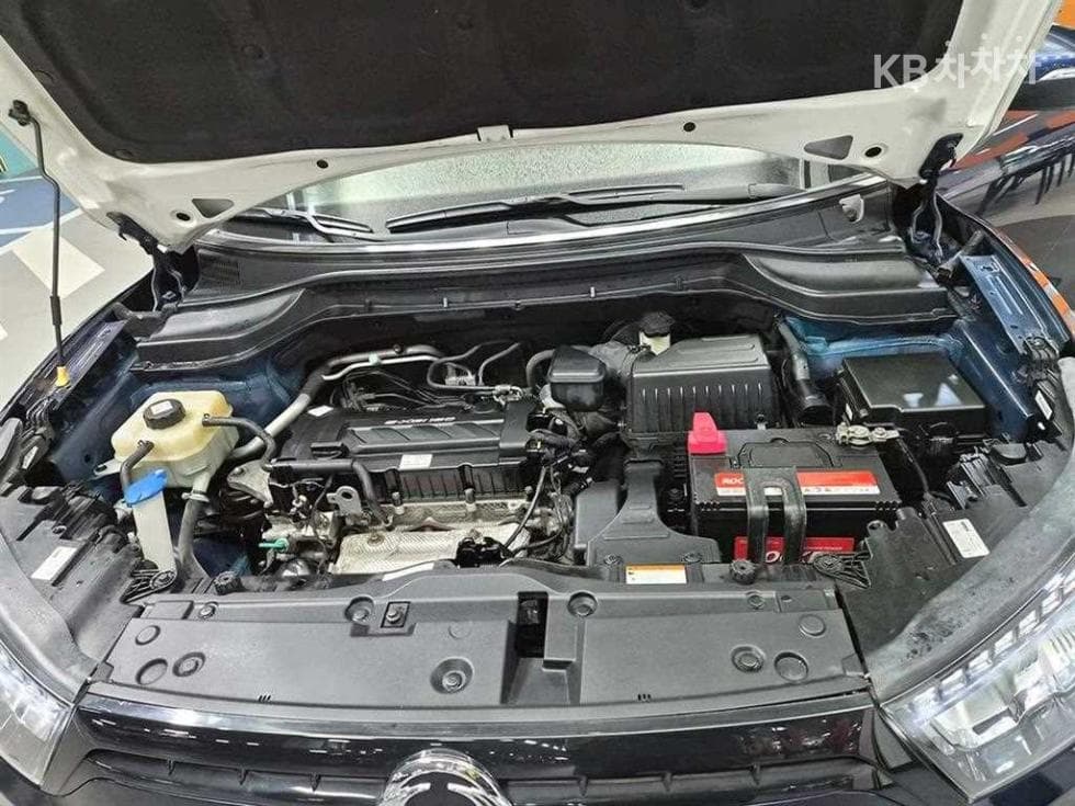 KG Mobility TivoliGasoline VX - 19