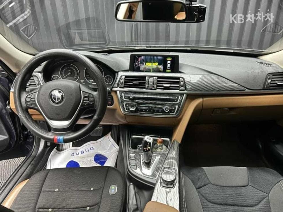 BMW Gran Turismo3 Series GT 320d F34 - 8