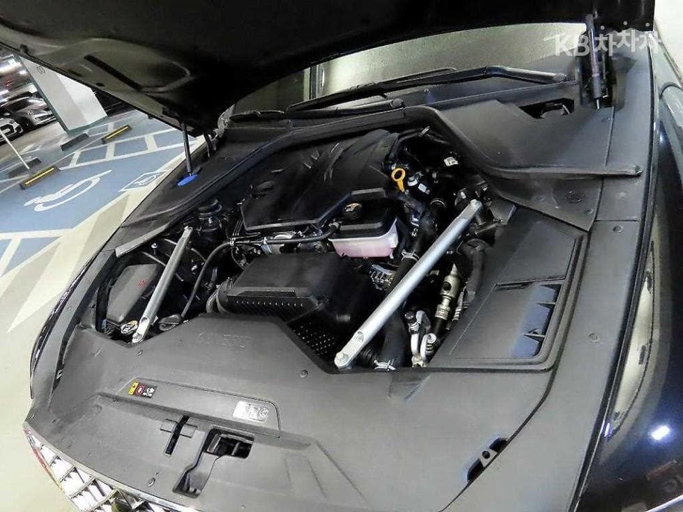 Genesis G80(RG3)2.5 Turbo Gasoline Direct Injection AWD - 19
