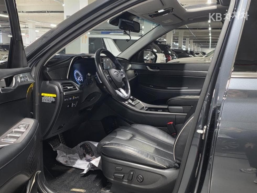 Hyundai Palisade3.8 Gasoline 7-seater (Limousine) Prestige - 11