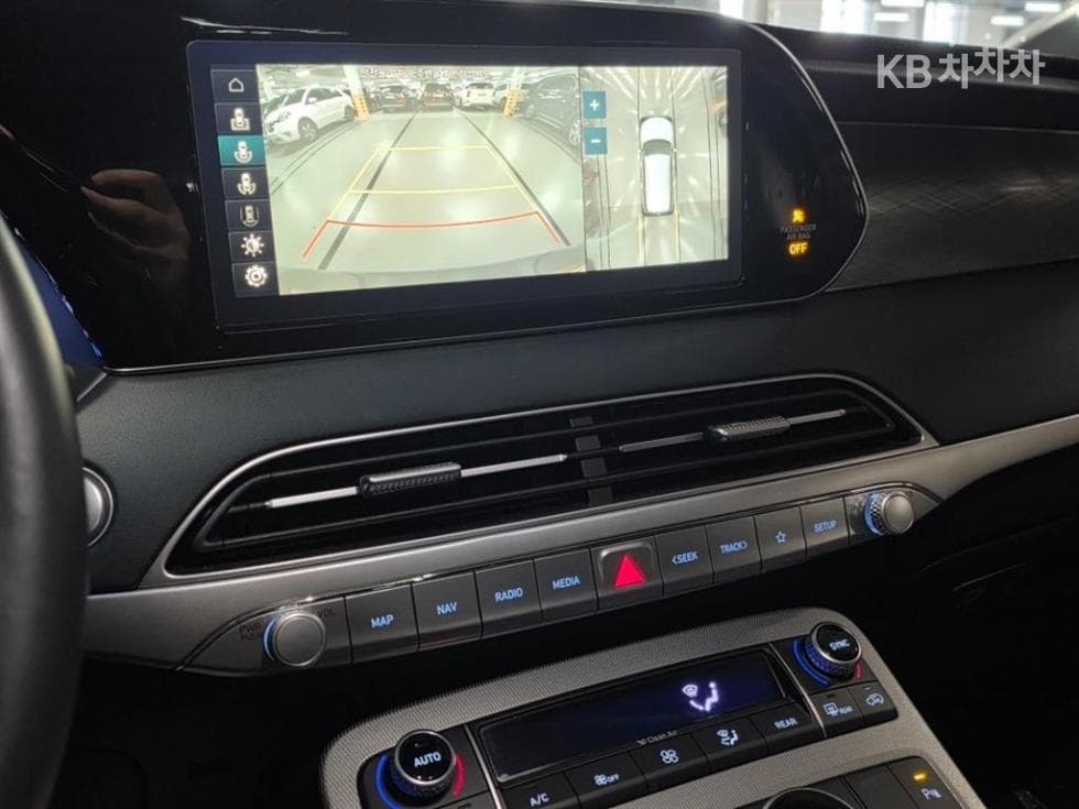 Hyundai Palisade3.8 Gasoline 7-seater (Limousine) Prestige - 17