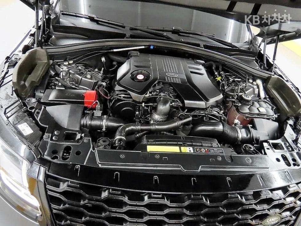 Land Rover Range Rover 벨라3.0 D300 R-Dynamic SE - 19