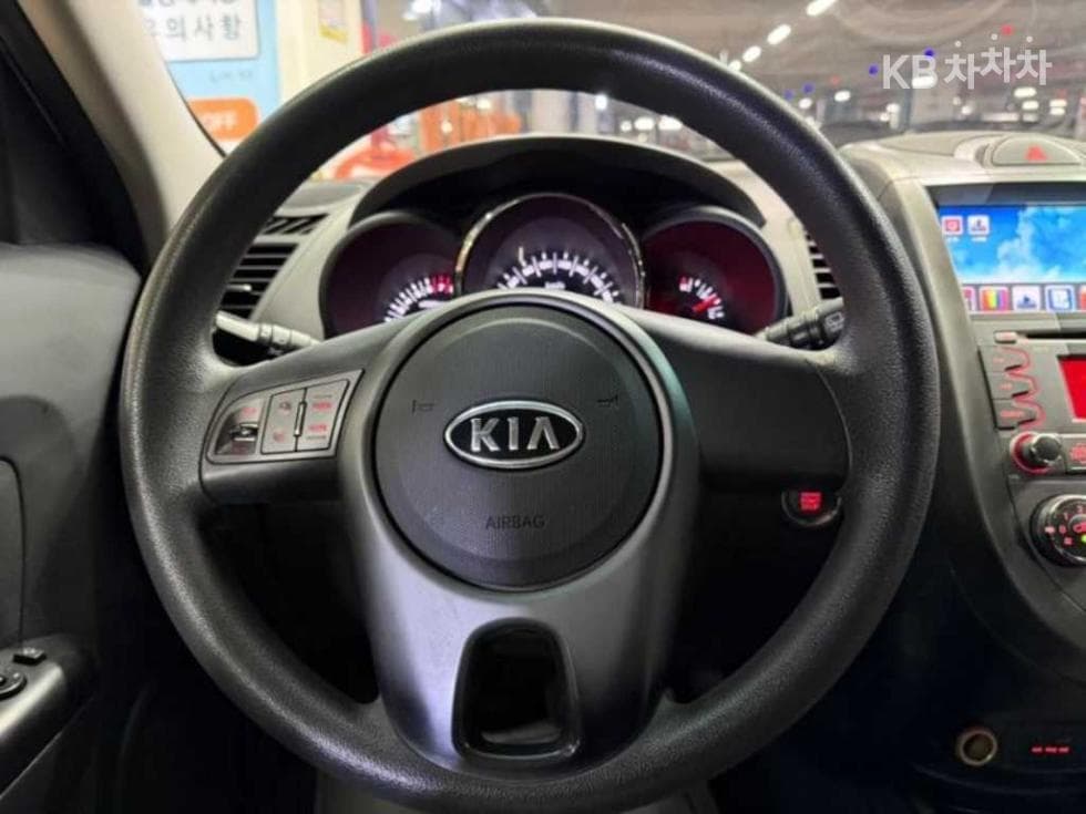 Kia Soul1.6 Smart Standard - 8