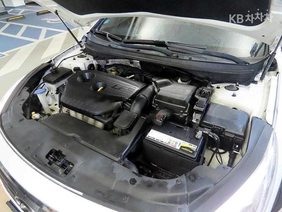 Hyundai Sonata LFLPI Modern Disabled-accessible - 19