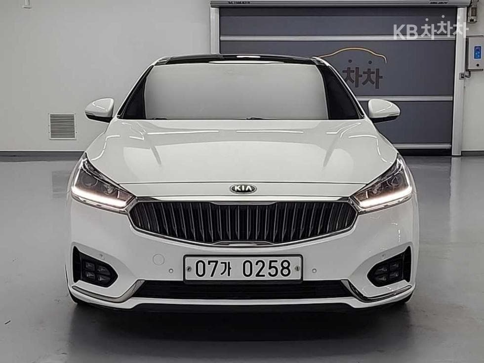 Киа All New K73.3 GDI Noblesse - 2