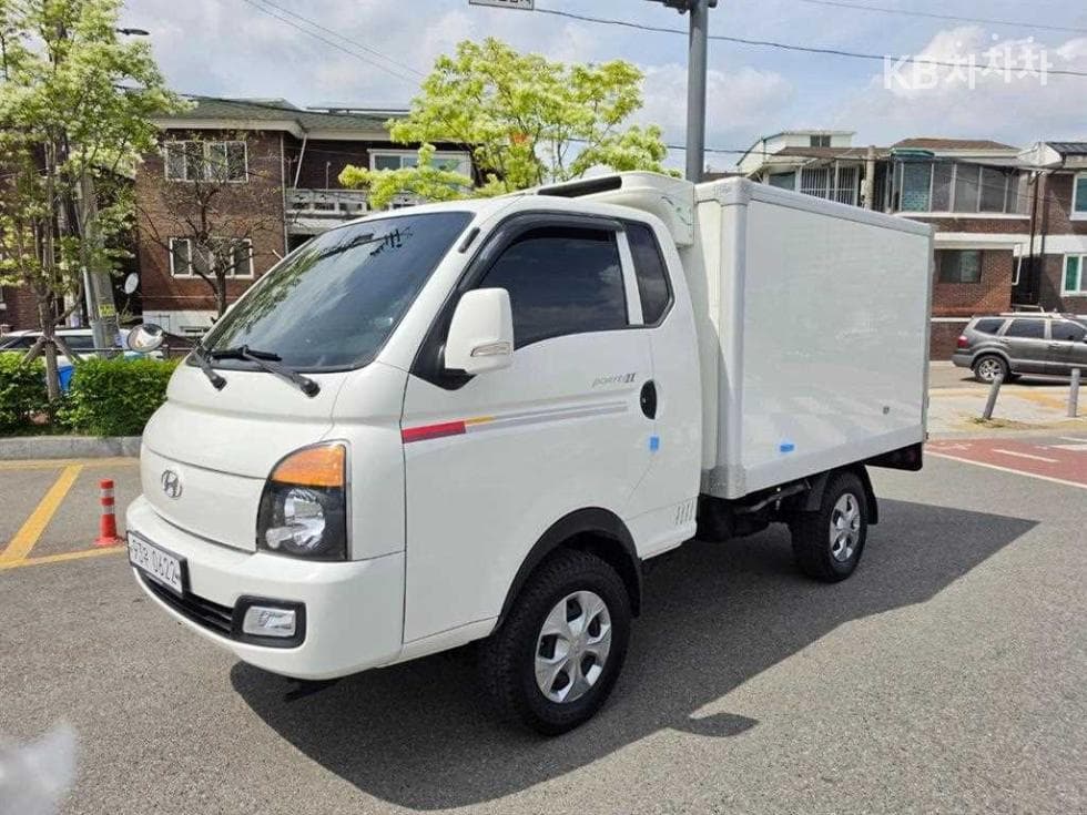 Hyundai Porter 2 4WD 장축 Super Cab Modern - Image 1