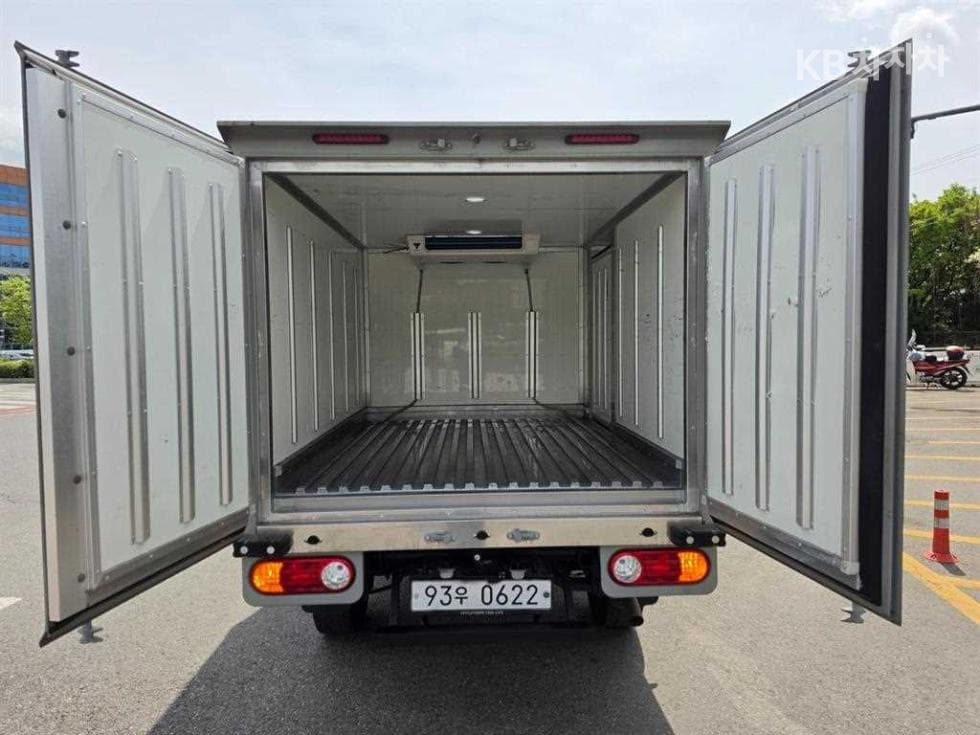 Hyundai Porter 24WD 장축 Super Cab Modern - 6