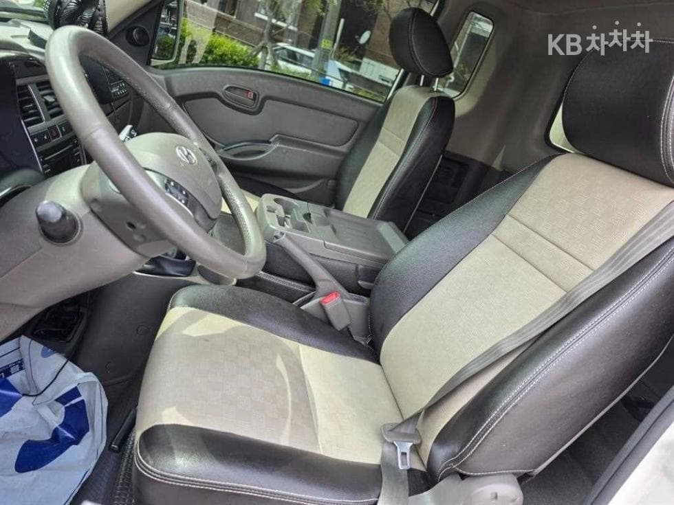 Hyundai Porter 24WD 장축 Super Cab Modern - 9