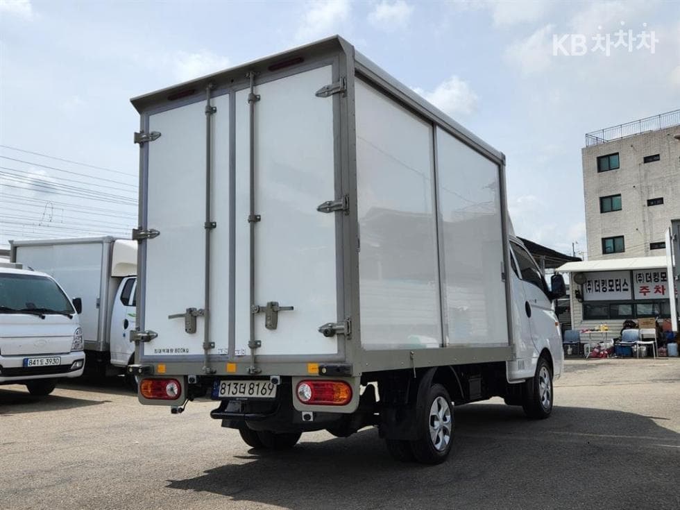 Hyundai Porter 2LPG 하이Box Truck Extra Long Super Cab Smart - 3