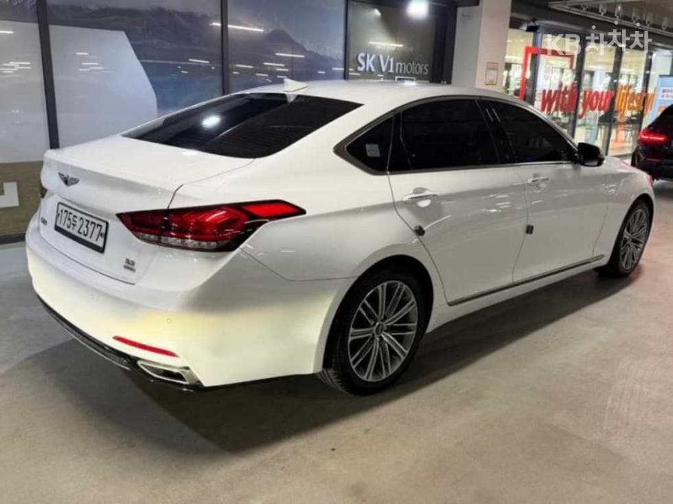 Genesis G803.3 GDI AWD Luxury Special (special feature/edition) - 4