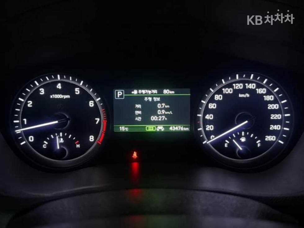 Genesis G803.3 GDI AWD Luxury Special (special feature/edition) - 9
