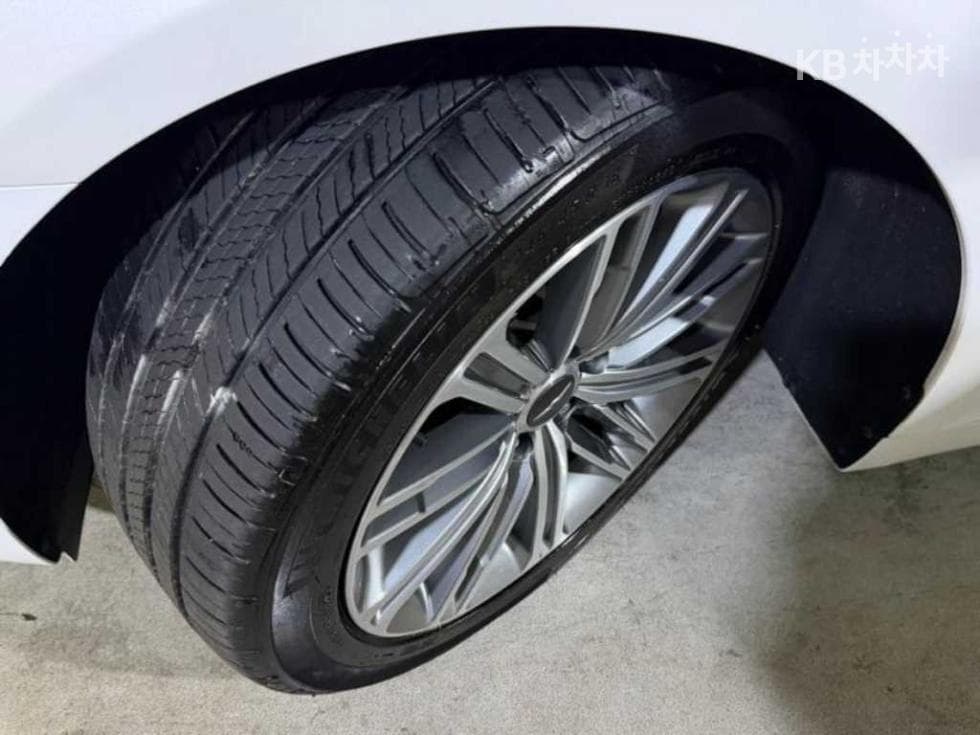 Genesis G803.3 GDI AWD Luxury Special (special feature/edition) - 20