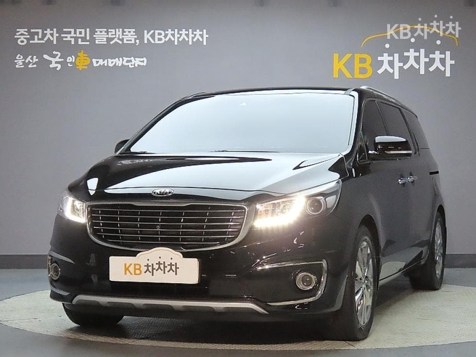 Kia All New Carnival 9-seater 3.3 Gasoline Noblesse - Image 1