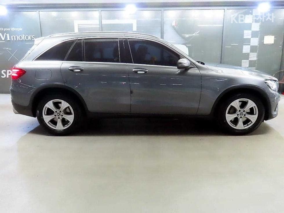 Mercedes-Benz GLC(X253)220 d 4Matic Standard - 3