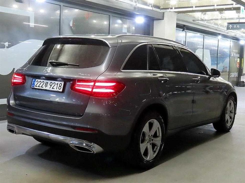 Mercedes-Benz GLC(X253)220 d 4Matic Standard - 4