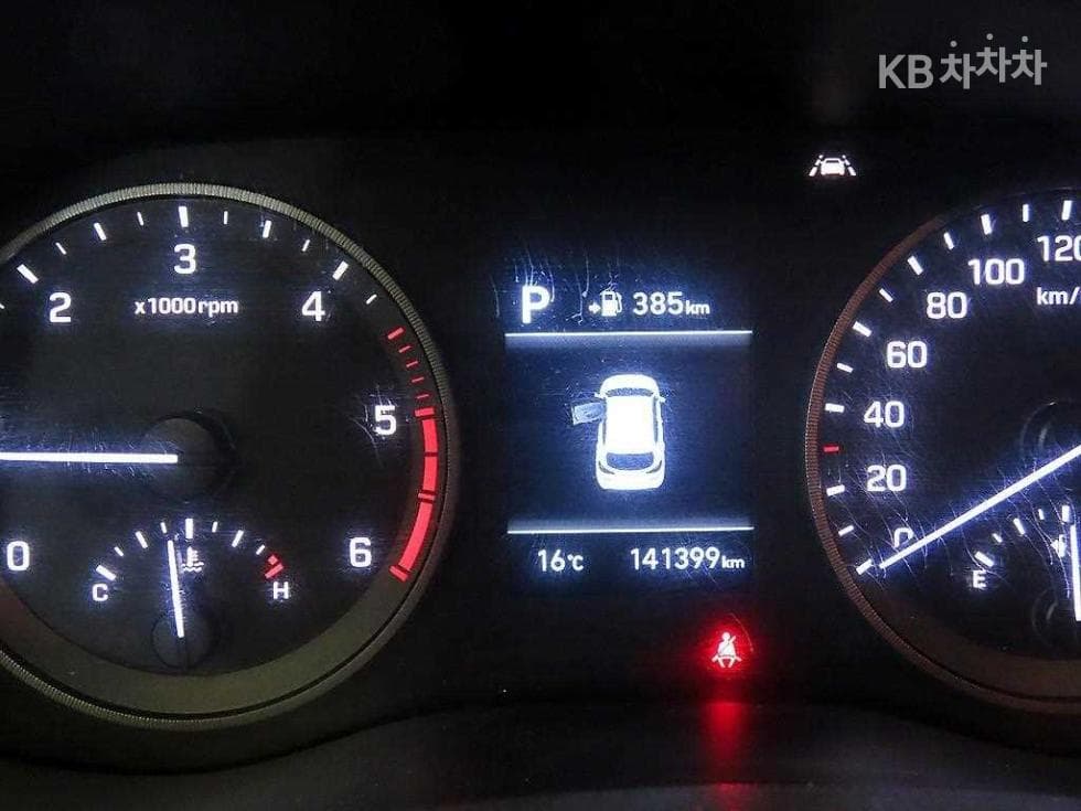 Hyundai All New TucsonDiesel(e-VGT R)1.6 2WD Modern - 9