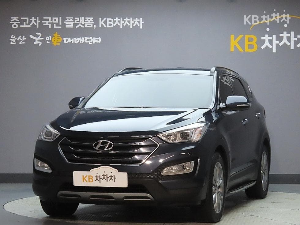 Hyundai Santa Fe DM Hyundai R-engine 2.0 diesel 2WD PREMIUM Standard - Image 1