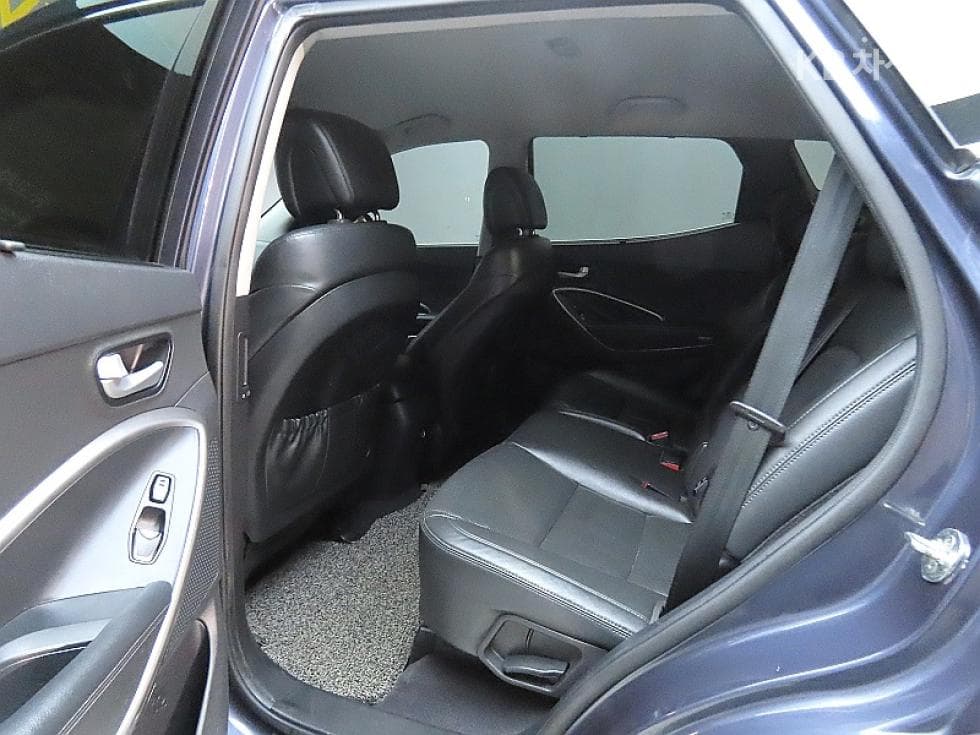Hyundai Santa Fe DMHyundai R-engine 2.0 diesel 2WD PREMIUM Standard - 11