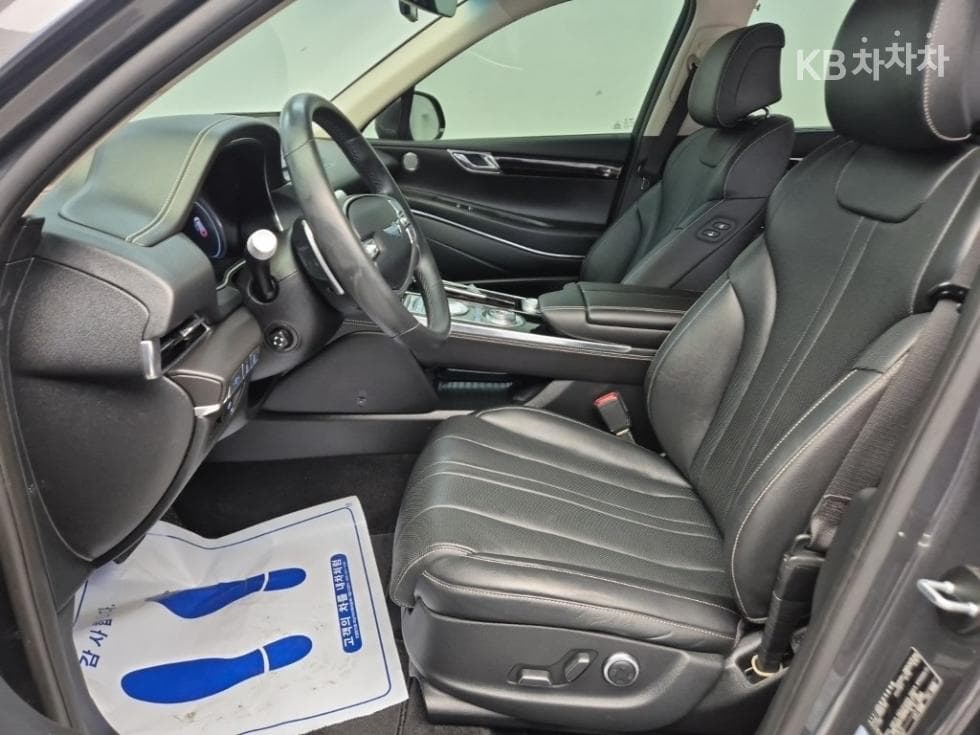 Genesis GV802.5 Turbo Gasoline 2WD - 11