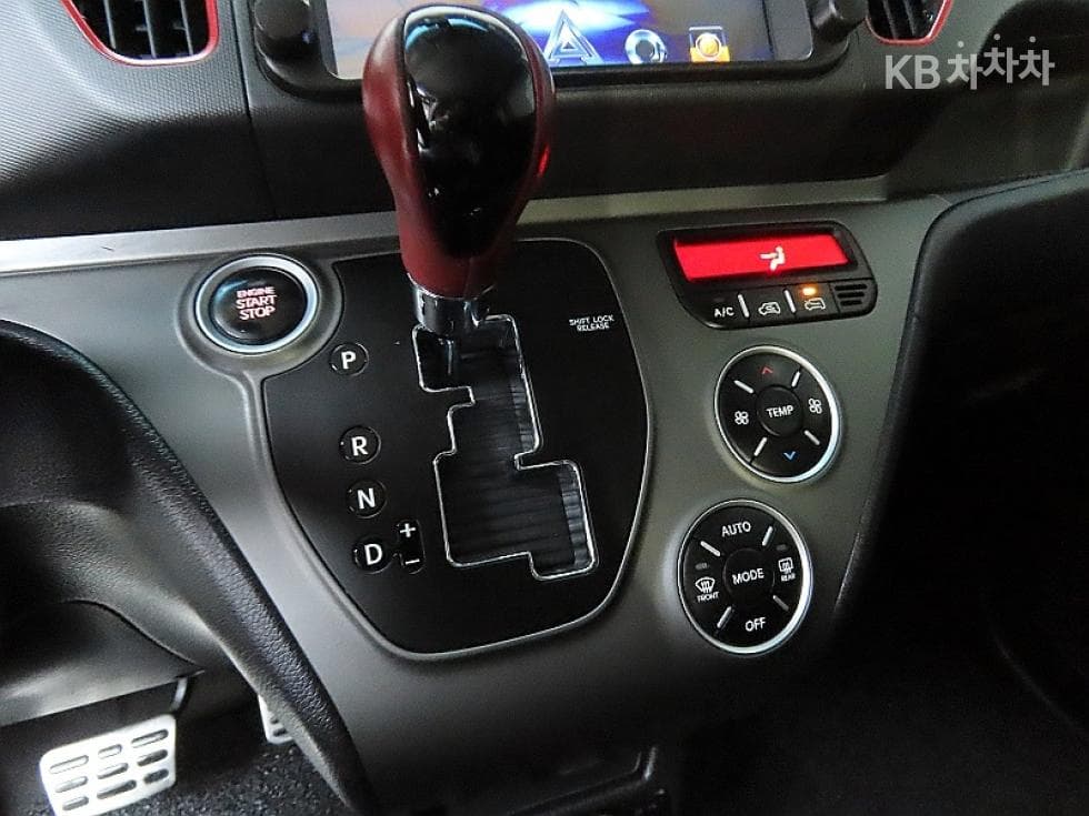 Kia Ray (van)1.0 Gasoline Turbo Prestige - 9