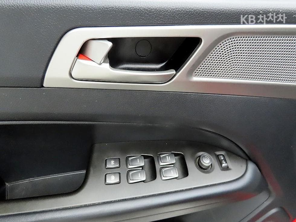 KG Mobility Rexton Sports Khan2.2 Diesel 4WD Pro페셔널 S - 10