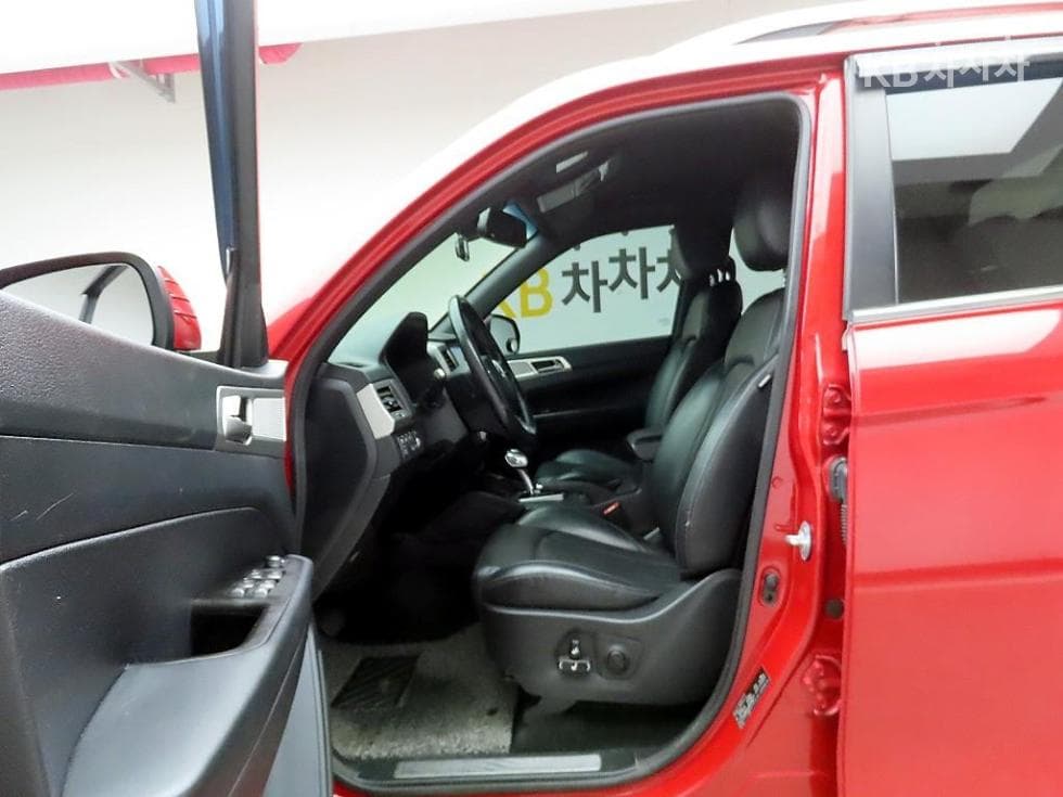 KG Mobility Rexton Sports Khan2.2 Diesel 4WD Pro페셔널 S - 12