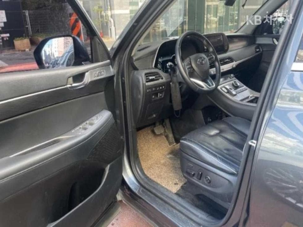 Hyundai Palisade2.2 Diesel 7-seater (Limousine) Prestige - 12