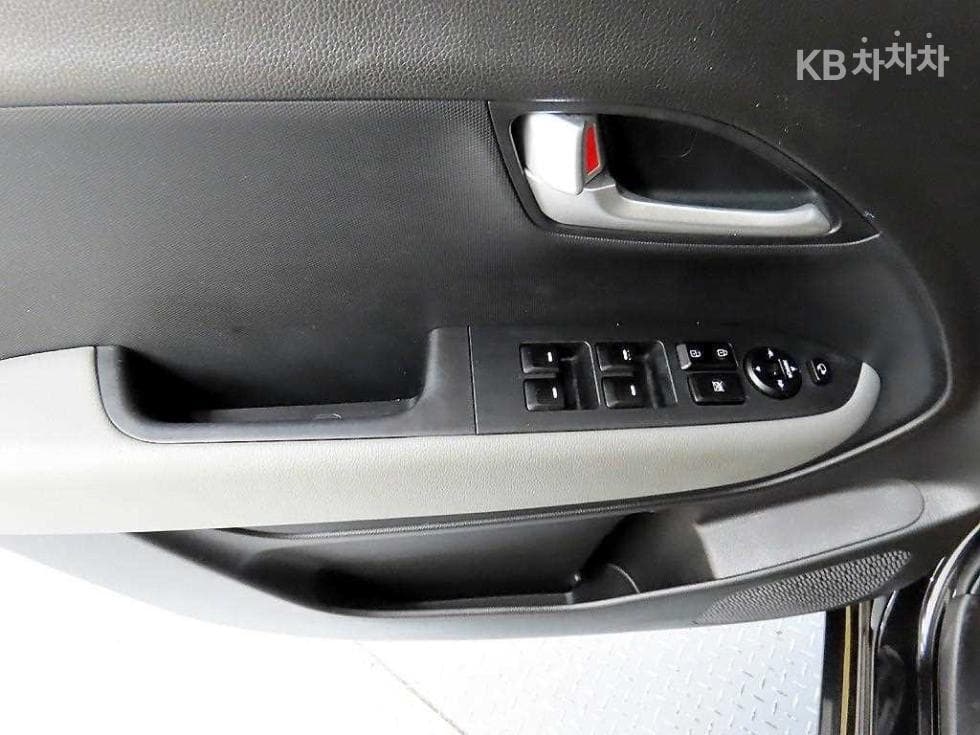 Kia The New (facelift) Ray (van)1.0 Gasoline Prestige - 11