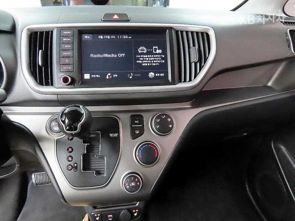 Kia The New (facelift) Ray (van)1.0 Gasoline Prestige - 15
