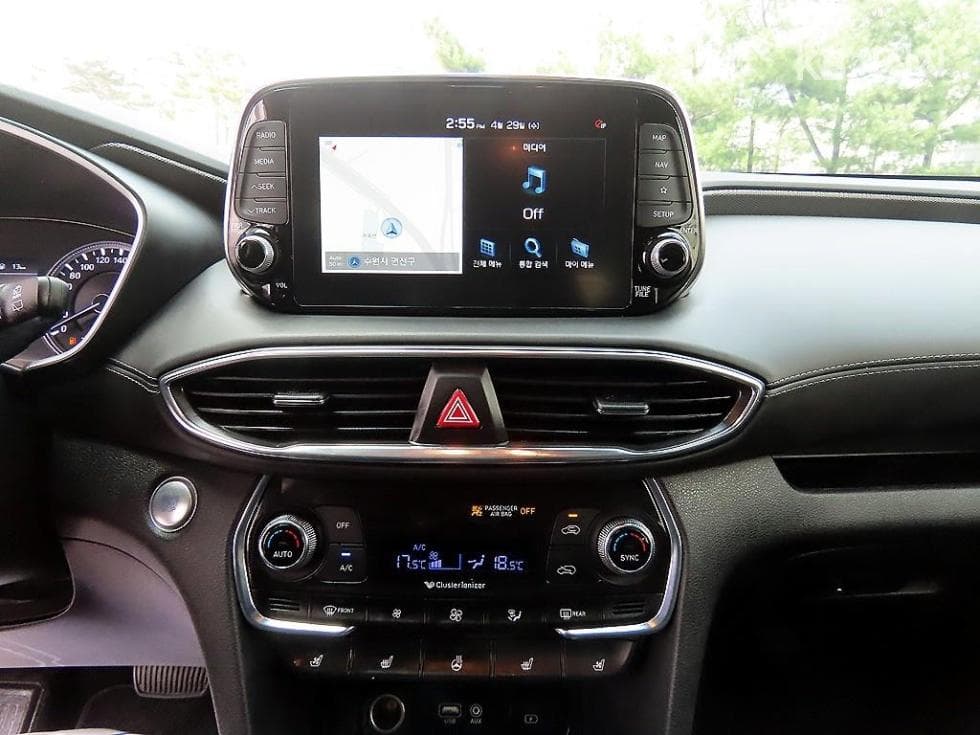 Hyundai Santa Fe TMGasoline 2.0T 2WD Prestige - 14