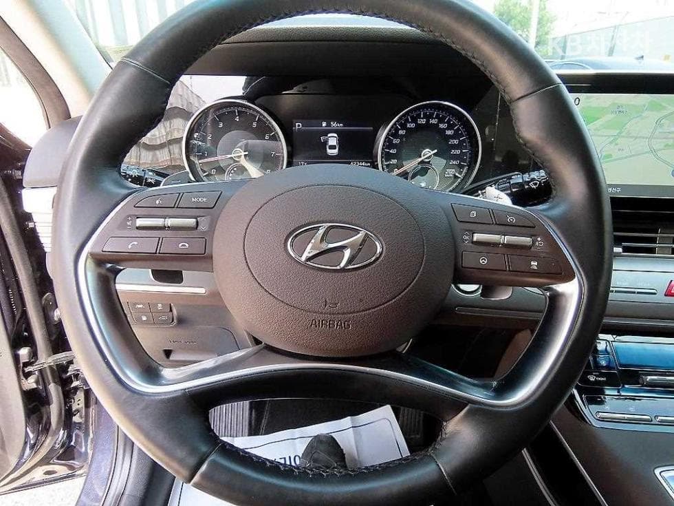 Hyundai The New (facelift) Grandeur (Azera)2.5 Premium 초이스 - 8