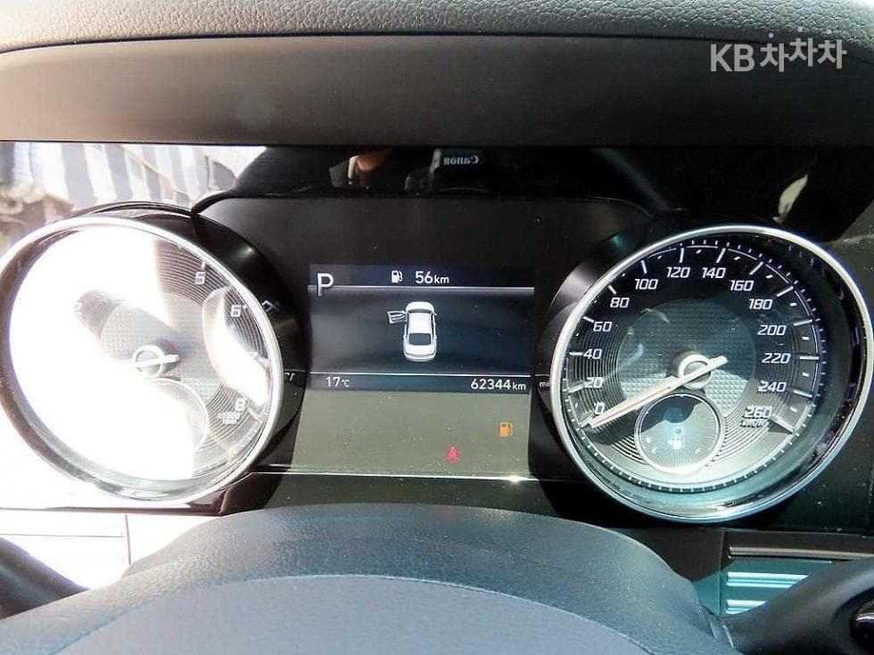 Hyundai The New (facelift) Grandeur (Azera)2.5 Premium 초이스 - 9
