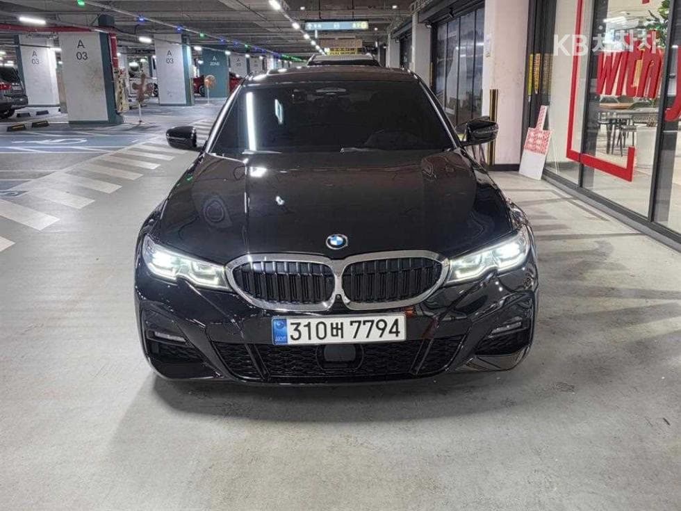 BMW 3 Series (G20)320d M Sport Package - 2