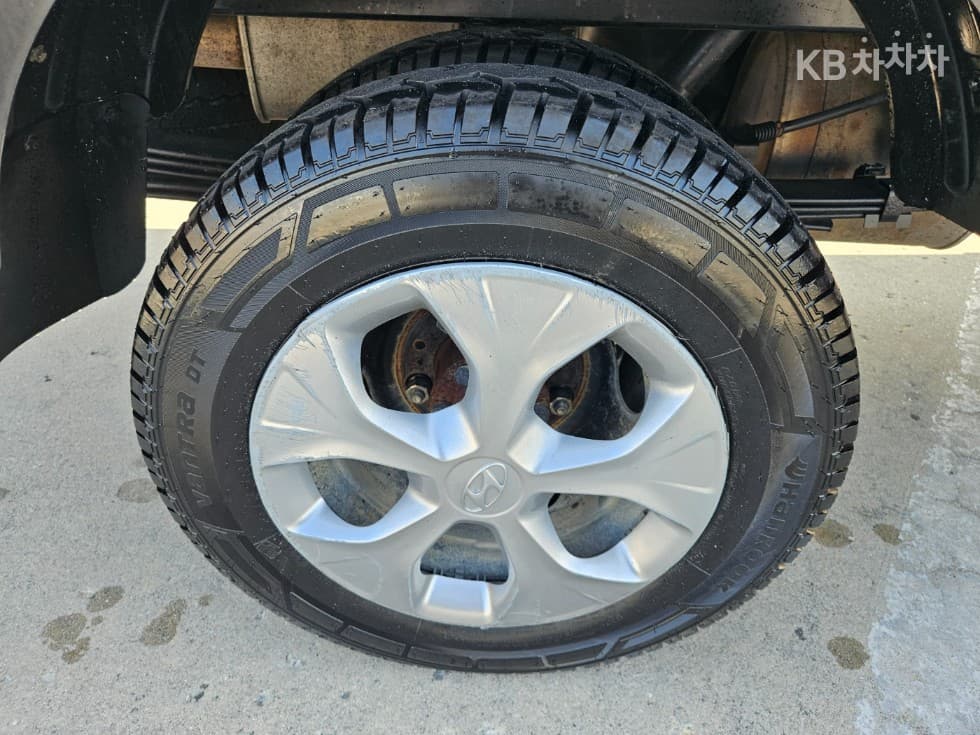 Hyundai Porter 2Extra Long Super Cab Wing Body Manual PLUS - 26