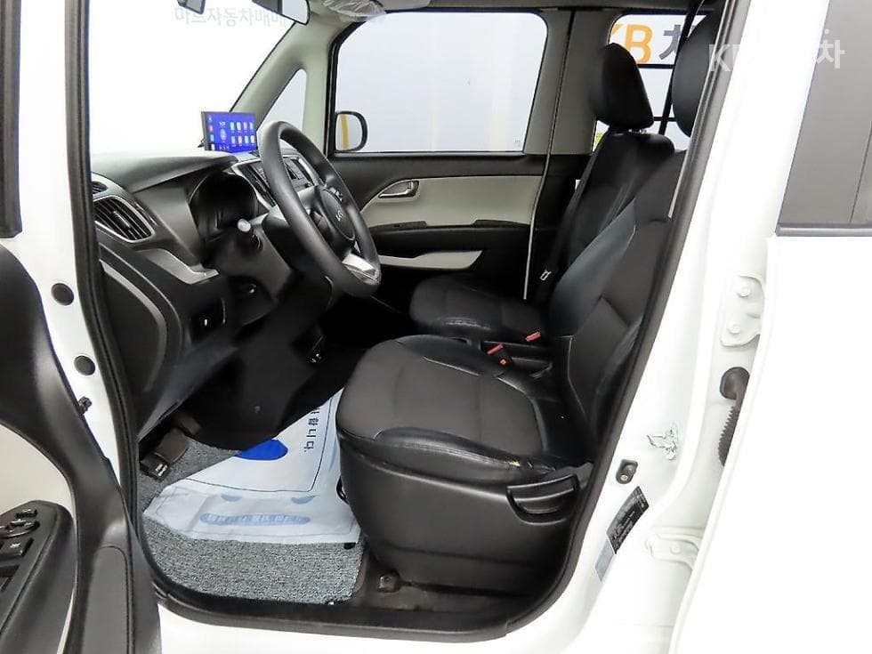 Kia The New (facelift) Ray (van) Van1.0 Gasoline Van 2-seater Standard - 5
