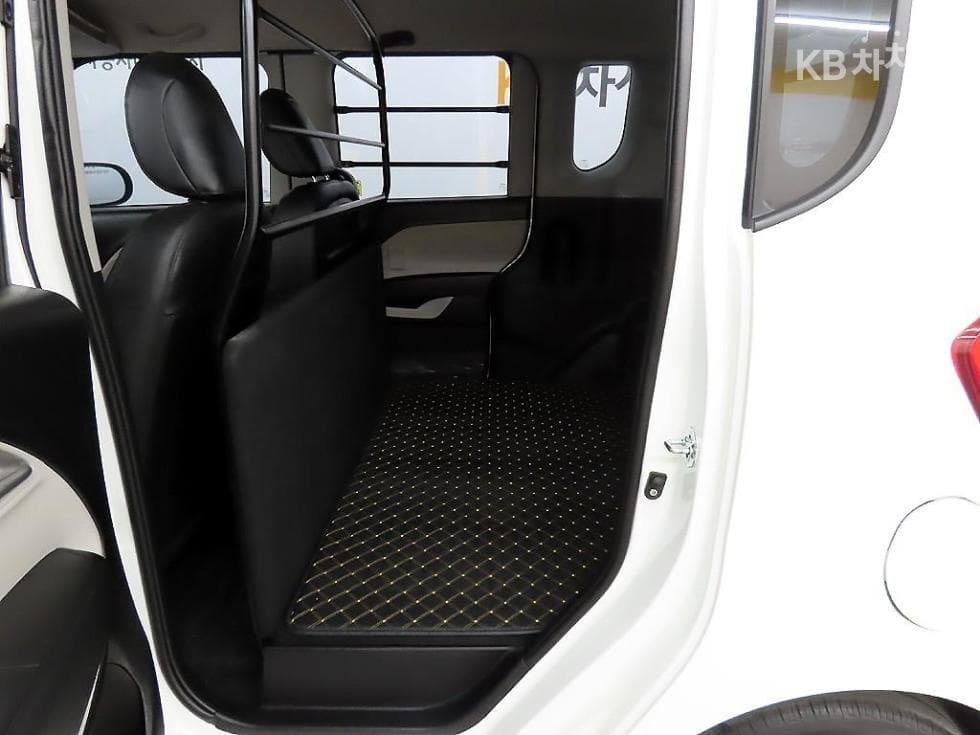 Kia The New (facelift) Ray (van) Van1.0 Gasoline Van 2-seater Standard - 6