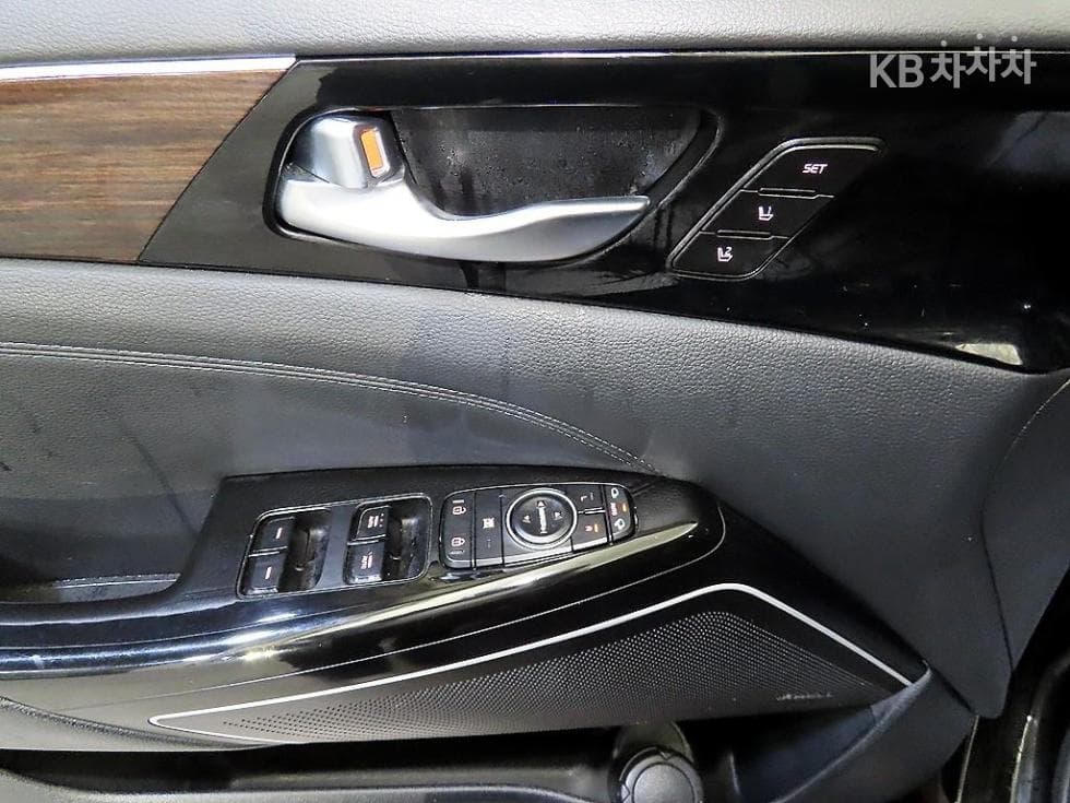 Kia All New K73.0 LPi Prestige - 13