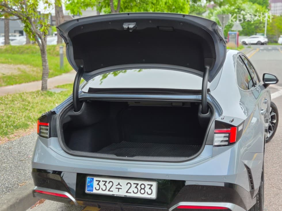 Hyundai Sonata The Edge (Sonata facelift)(DN8)1.6 Turbo Premium - 23