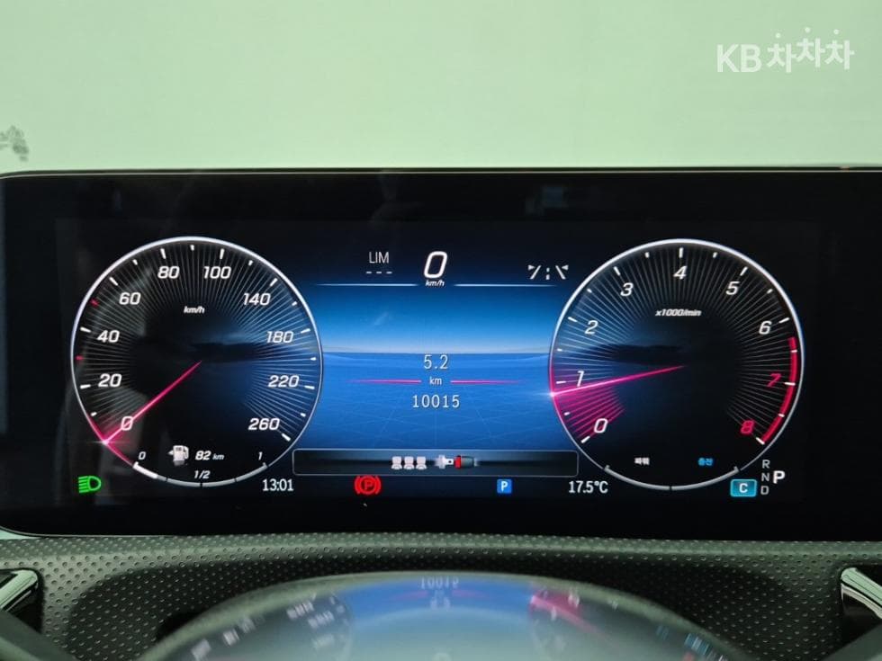 Mercedes-Benz A클래스(W177)A220 Sedan - - 6