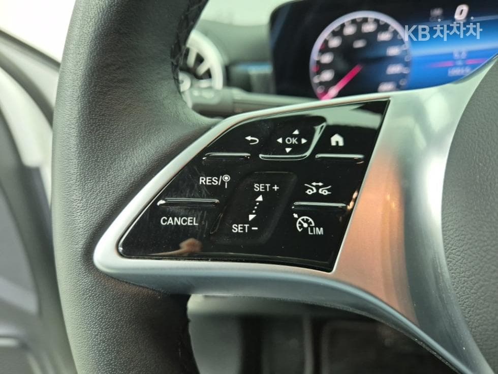 Mercedes-Benz A클래스(W177)A220 Sedan - - 15