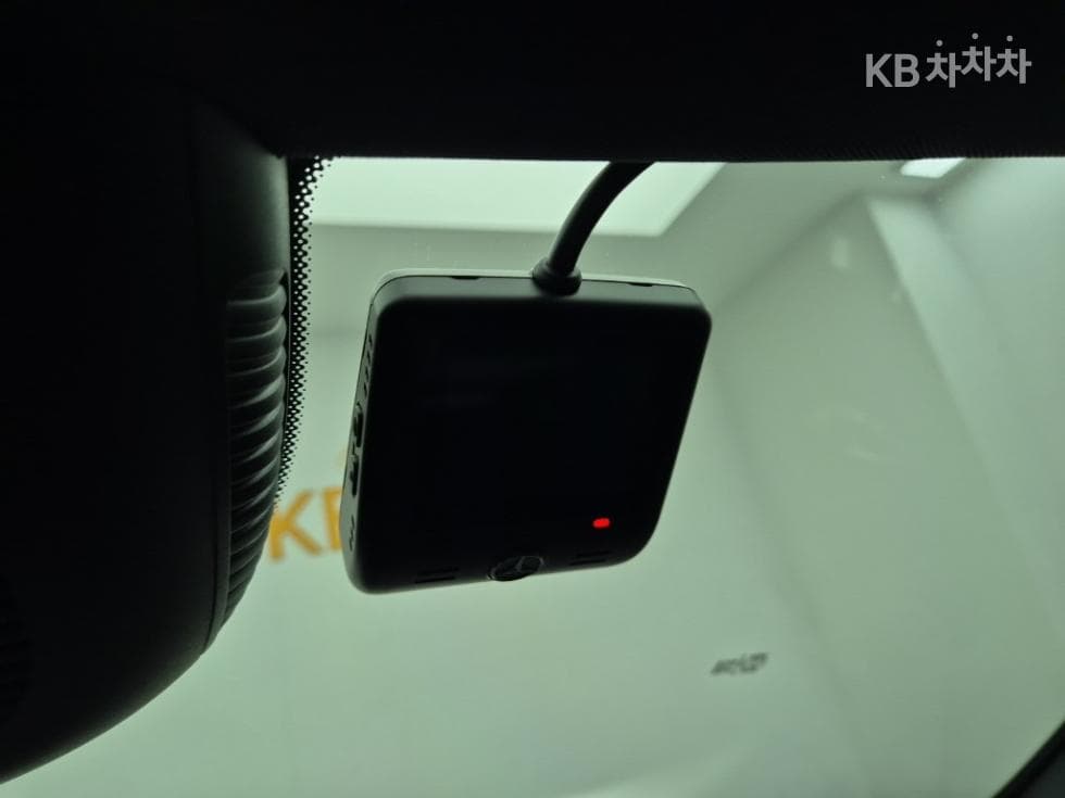 Mercedes-Benz A클래스(W177)A220 Sedan - - 16